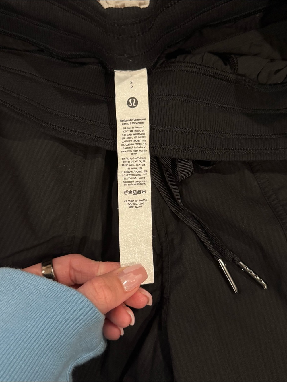lululemon full length dance joggers - Picture 3 of 3